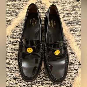 G.H. Bass Weejuns Black Whitney Loafers with Smiley face